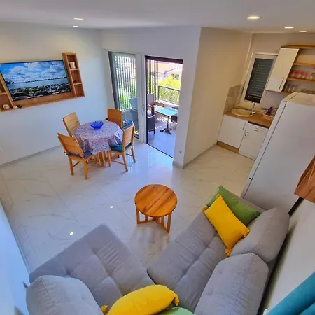 Beauty Periska Apartment *